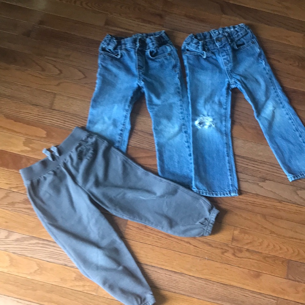 *SOLD* Boys 4T